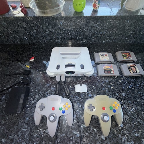 Pal nintendo console bundle - 64,