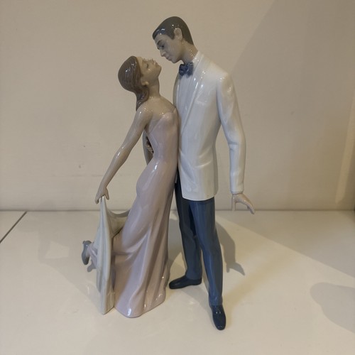 Lladro happy anniversary - lladro,