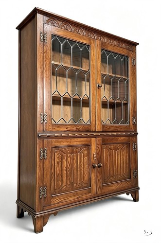 Jaycee oak glazed display - jaycee,