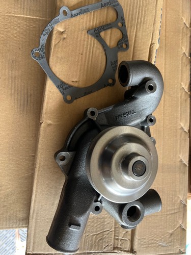 Ford cargo water pump dover - water,