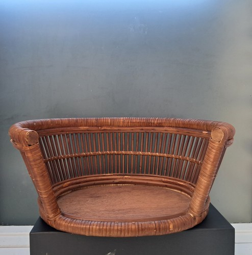 Vintage wicker cat bed - wicker, basket