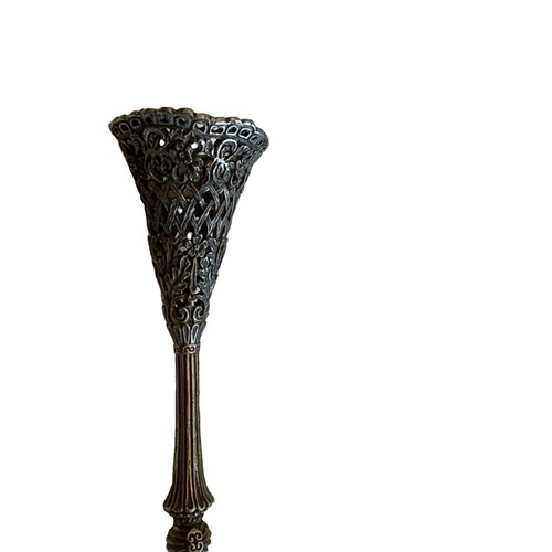 Silver tone tussie - silver,