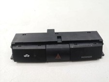 Toyota Corolla Verso E12 Emergency Button 153965 2.00 Diesel 85kw 2005 26515591