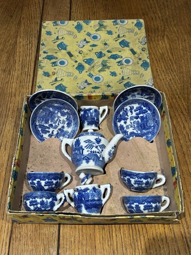 Early willow pattern dolls tea - early,