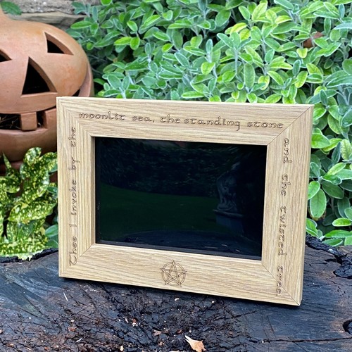 Scrying mirror with pentagram - scrying,