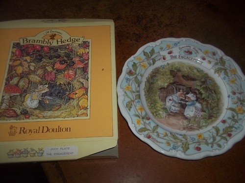 Royal doulton brambly - royal, hedge