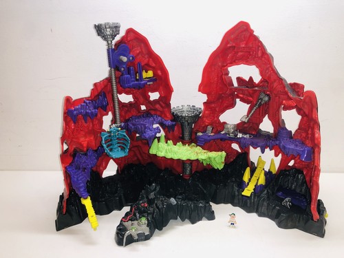 Mighty max playsets - max,