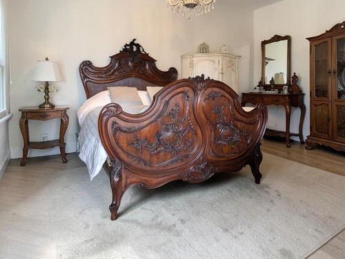 Antique french king - king, sized