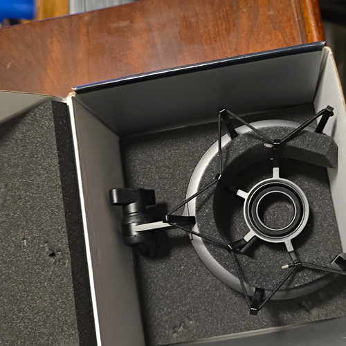 Neumann shock absorbing - neumann, shock-absorbing