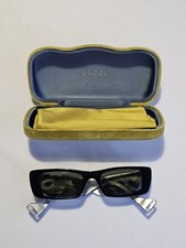 Gucci Sunglasses GG0516S 001