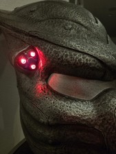 Sideshow Collectibles AVP