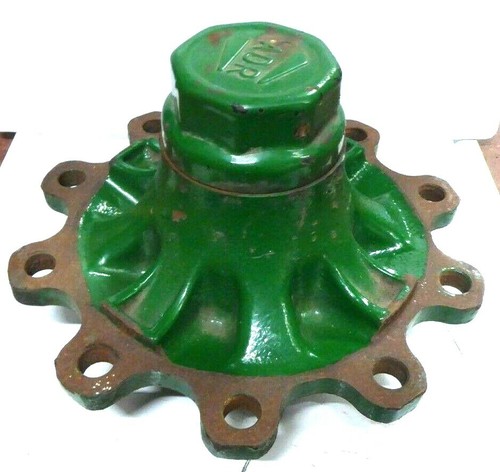 Wheel axle hub for - axle, major