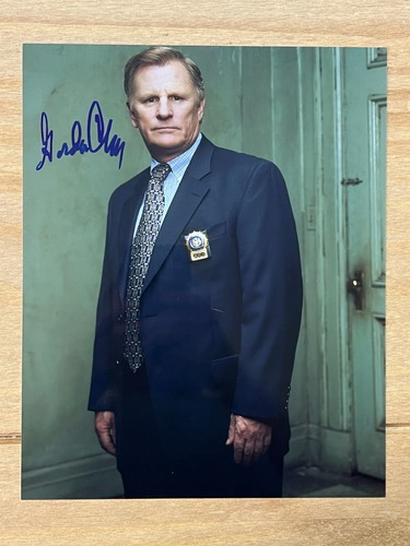 Hand signed 10x8 photo - photo,