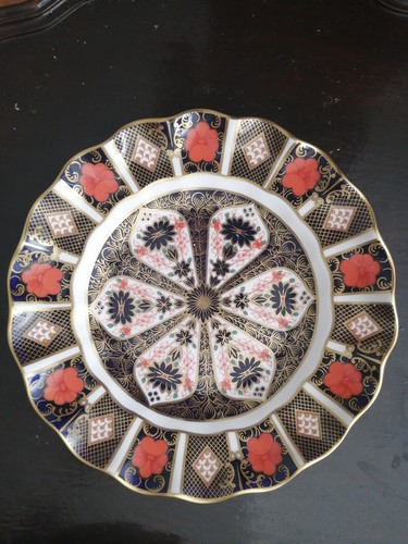Royal crown derby - , egde