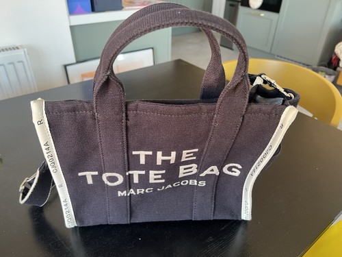 Marc jacobs black canvas - jacobs,