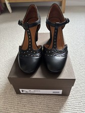 Chie Mihara Wante  Leather