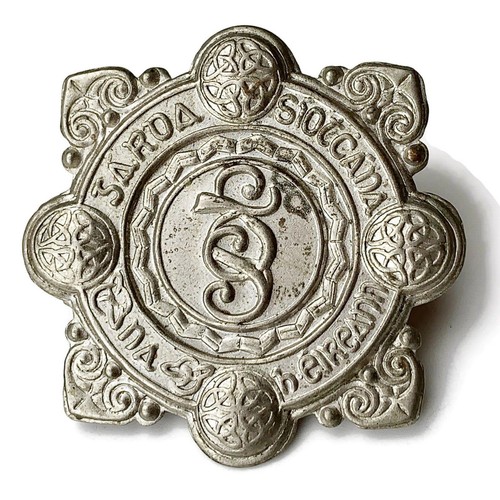Irish police garda siochana - irish,