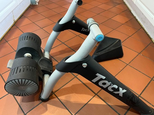 Tacx bushido smart trainer - tacx,