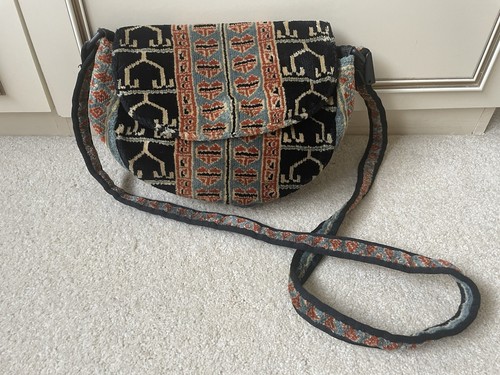 Vintage carpet bag bury - vintage,