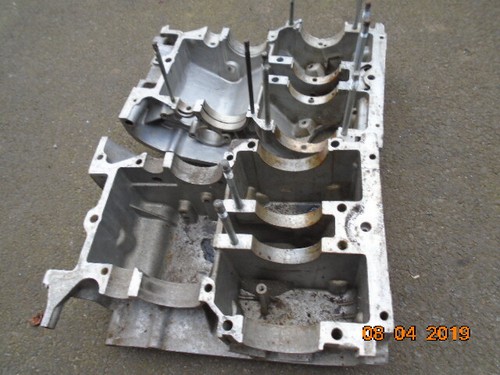 Honda c77e crankcases engine - crankcases,