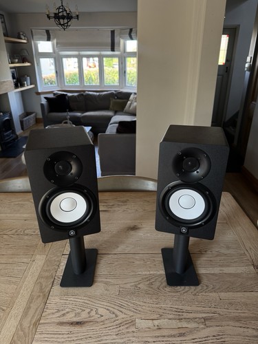 Yamaha hs5 studio monitor - yamaha,