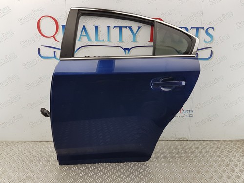 Toyota avensis rear door left - rear,