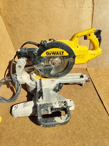Dewalt dws773 110v - dws773-lx, 216mm