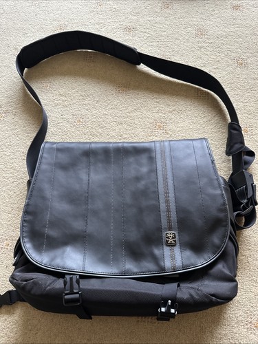 Crumpler messenger laptop - crumpler,