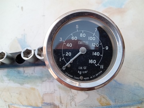 Vintage smiths oil pressure - oil,