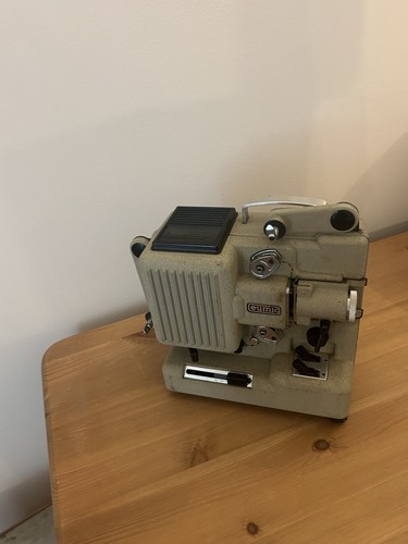 Eumig wien projector with - p8,