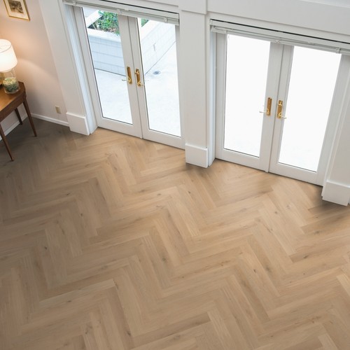 Bleached oak herringbone - bleached,