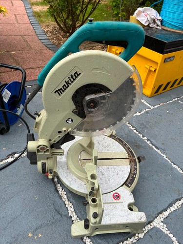 Makita chop saw - makita,