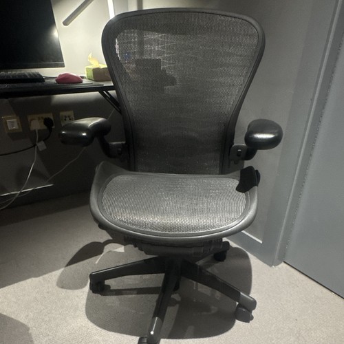 Herman miller aeron - herman,