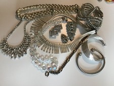 vintage Rhinestone necklace Dress clip Bracelets Brooches all wearable good cond