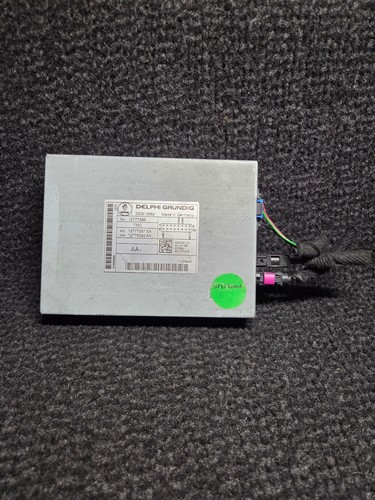Saab radio receiver - 9-3,