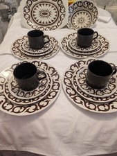 J G Meakin vintage retro 1970's brown and cream 22 piece dinner set for 4 people