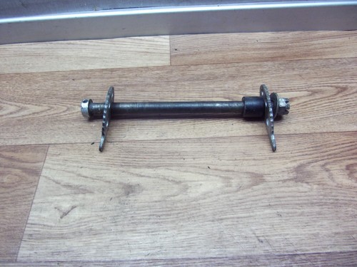 Yamaha 175 2k4 - mx, axle
