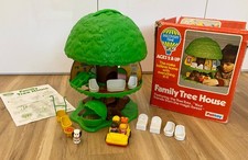 Palitoy Family Tree House (original vintage 1970s)