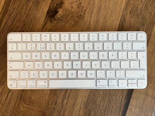 Genuine apple magic keyboard - magic,