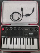 Akai MPK225 Midi Keyboard