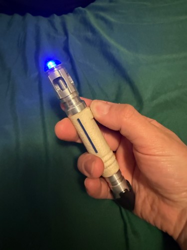 Custom sonics 9th doctor sonic - sonics,