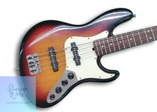 FENDER American Deluxe Jazz