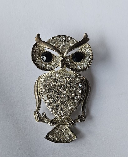 Lovely rhinestone owl - owl, brooch