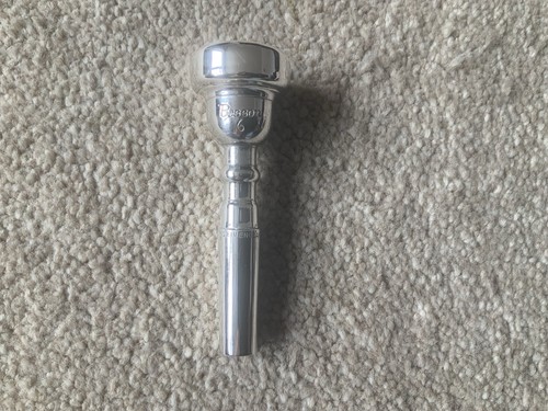 Besson trumpet mouthpiece - besson, 6