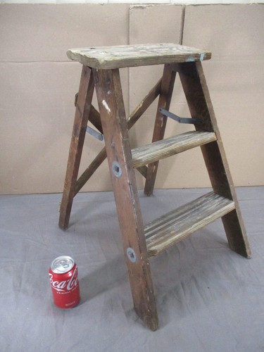Vintage wood wooden step - vintage,