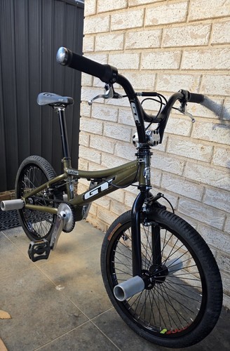 Bmx show bike rare - gt,