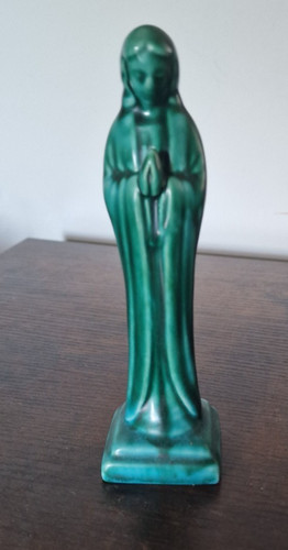 Mary praying ceramic figurine - mary,