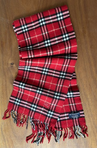 Burberry london scarf - london,