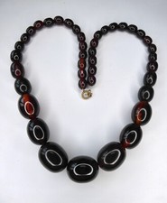 Vintage Streaky Bakelite Bead