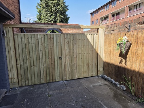 11ft wide wooden - , driveway